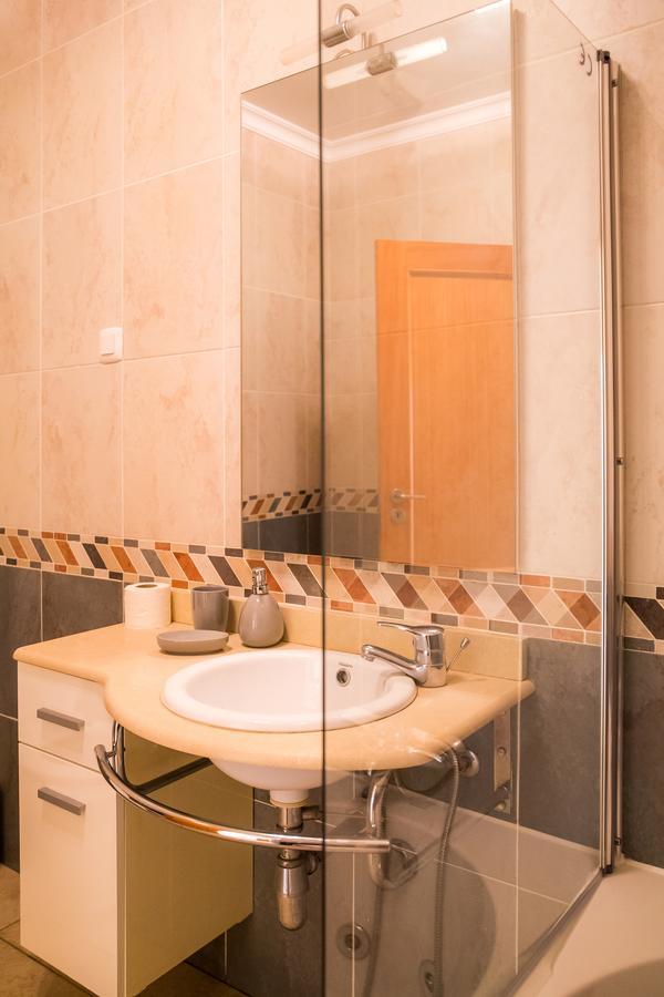 לאגוּ‏ש A07 - Seaview And Pool Luxury Apartment מראה חיצוני תמונה